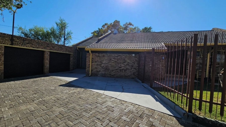 2 Bedroom Property for Sale in Parys Free State